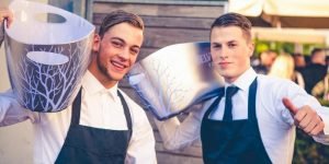 hire a cocktail bartender